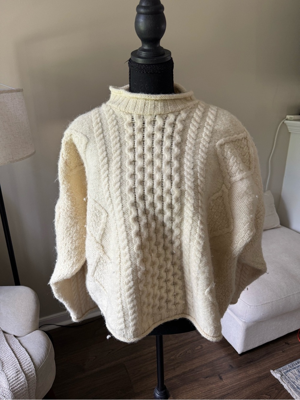 Women’s Cream Cable-Textured Turtleneck Sweater